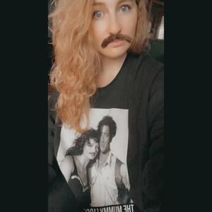 Meet your Posher, Alisha